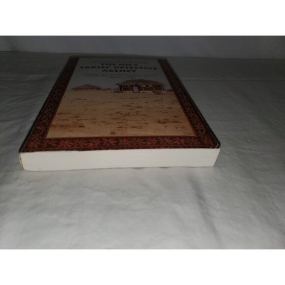 The No. 1 Ladies Detective Agency Softcover By Alexander McCall Smith - Picture 3 of 12